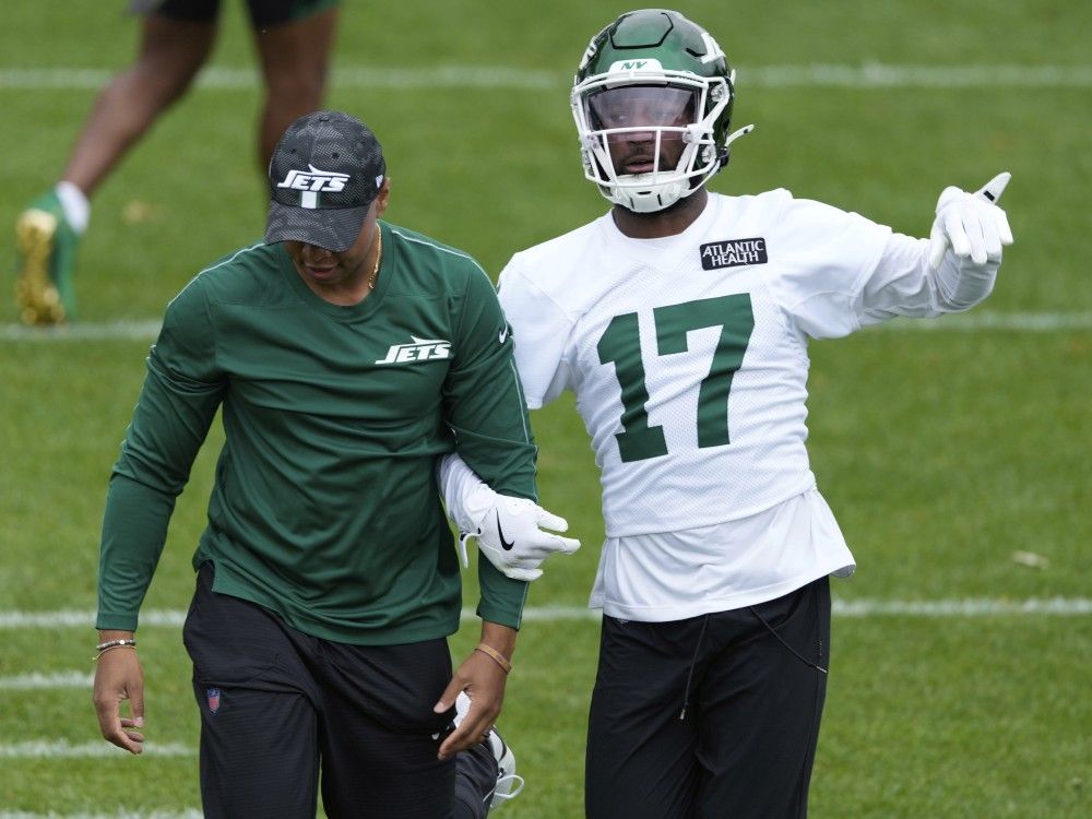 Injured New York Jets cornerback Kris Boyd critically wounded in Manhattan shooting