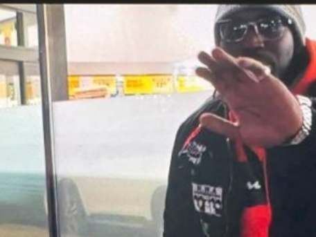 TORONTO MANHUNT: VIOLENT THIEF ON THE LOOSE!