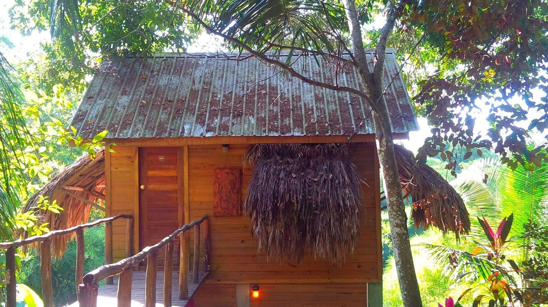  HIPPIE HAVEN: One of the cabanas at murder victim Marty Thorne’s Belize property. TRIPADVISOR