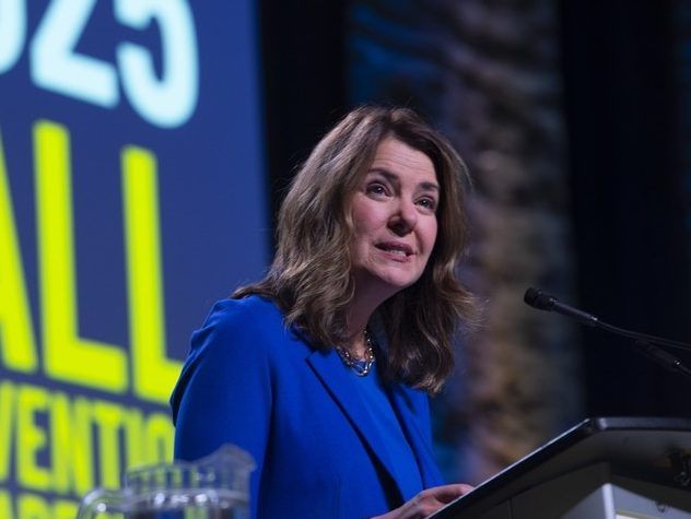Premier Danielle Smith speaking at the 2025 Rural Municipalities of Alberta (RMA) Fall Convention & Trade show  at the Edmonton Convention Centre at the Edmonton Convention Centre on Tuesday, November 18, 2025.   