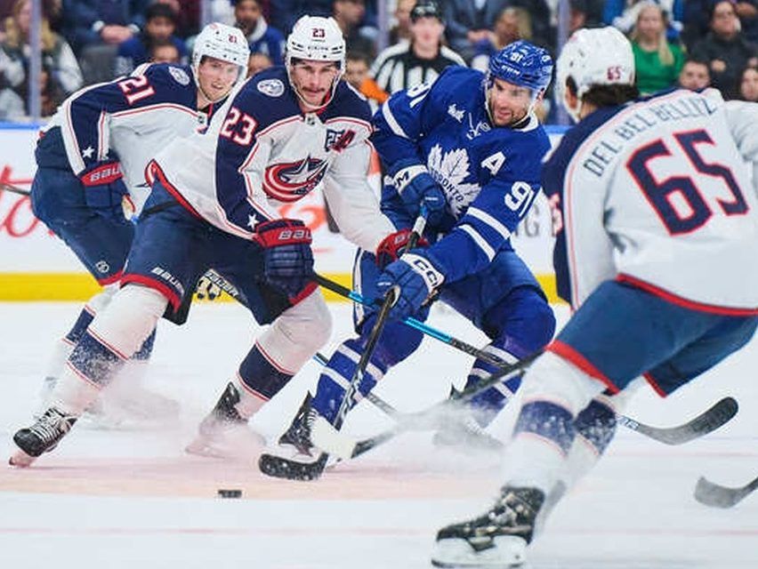 SIMMONS: John Tavares deserves Team Canada notice, even if none will come his way