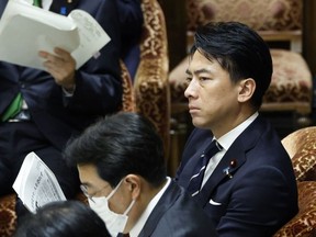 112325-JAPAN_TAKAICHI