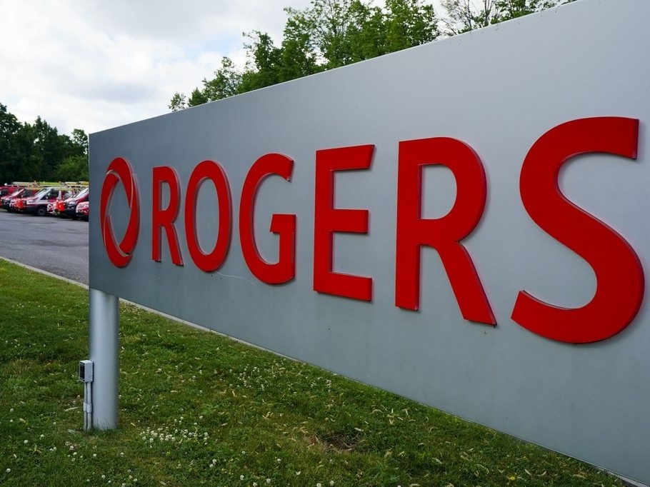 Rogers adds app-based voice, video calling to Rogers Satellite amid commercial launch