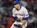 Former New York Mets relief pitcher Edwin Diaz reportedly has signed with the Los Angeles Dodgers.