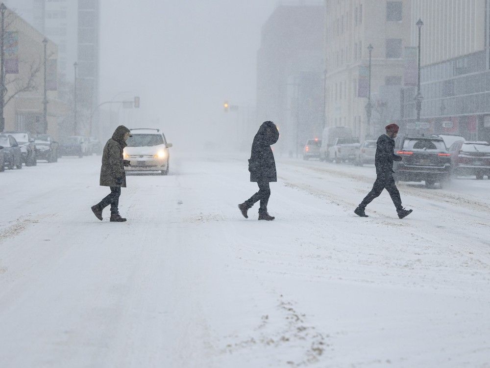 WINNIPEG SHUTDOWN: Prairie Blizzard ERUPTS!