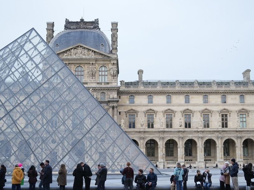 LOUVRE UNLOCKED: Art World Chaos ENDS!