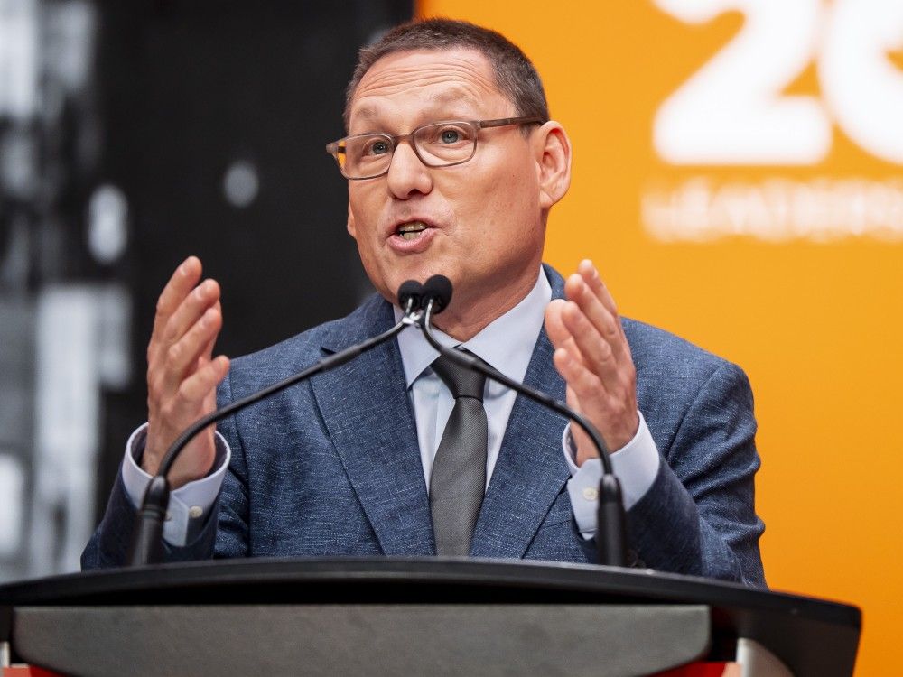NDP leadership hopeful Avi Lewis says nation-building projects endanger Indigenous women