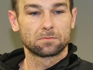 MURDERER ON THE LOOSE: Coast-to-Coast Manhunt Intensifies!