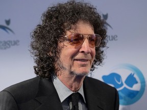 Howard Stern shuts down retirement rumours, inks new 3-year deal Howard Stern shuts down retirement rumours, inks new 3-year deal