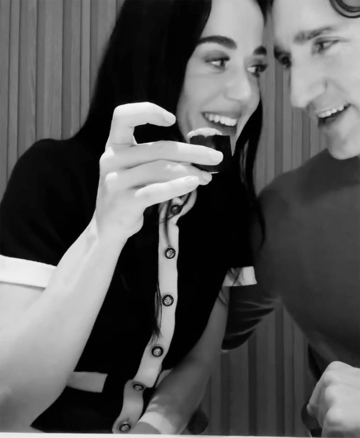  Katy Perry and Justin Trudeau have gone Instagram official.