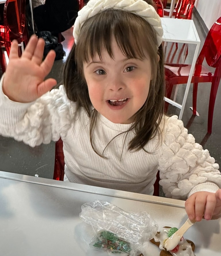  Ranee-Jessie Maxwell, 5, is seen here icing Christmas cookies at Variety Village.