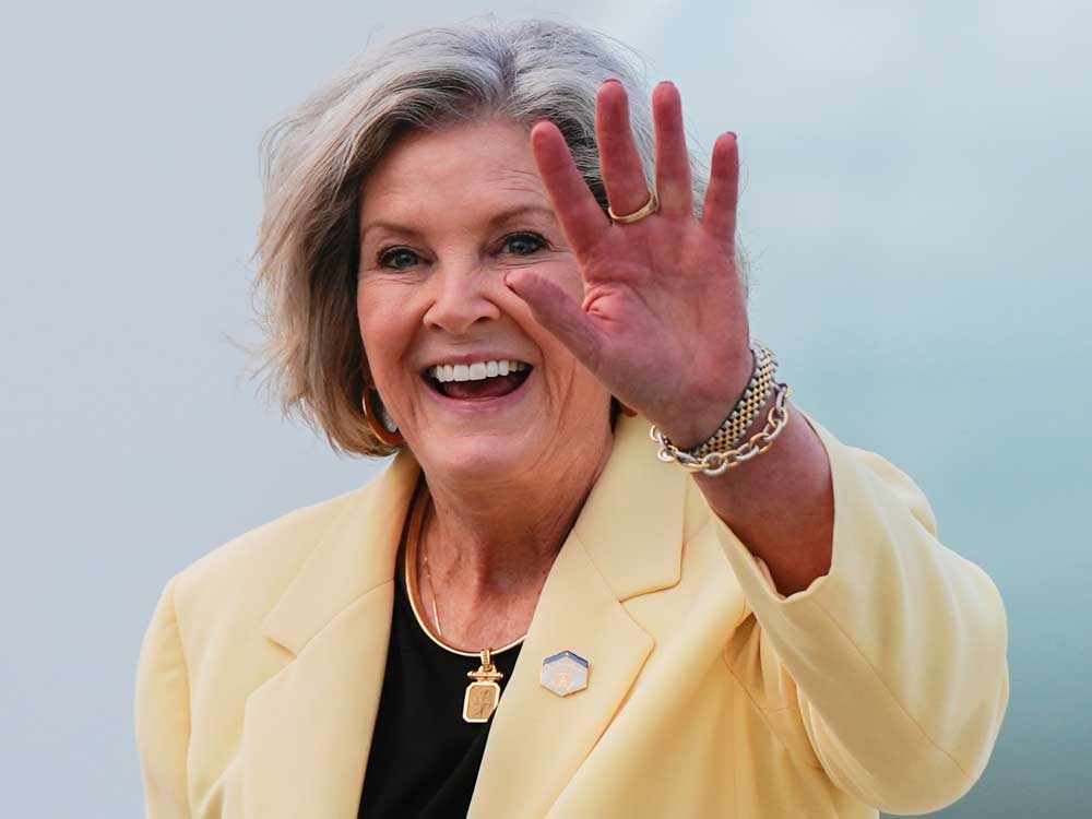 WHITE HOUSE EXPLODES: Trump Insider REVEALS ALL!