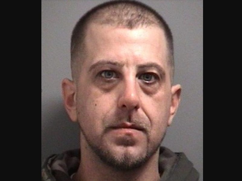 ROGUE DRIVER SMASHED & GRABBED: Peel Police End Wild Chase!