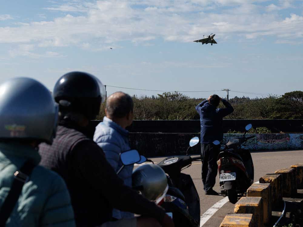 China stages military drills around Taiwan to warn ’external forces’ after U.S., Japan tensions