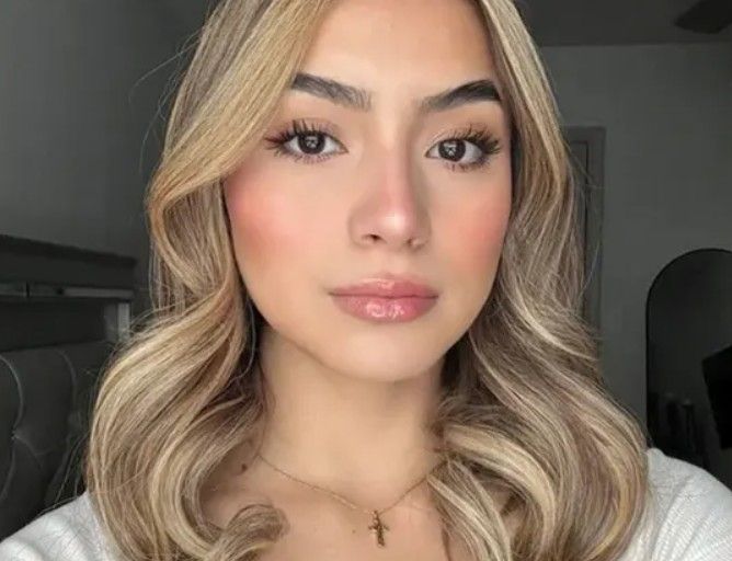 Texas cheerleader's post-game death ruled suicide