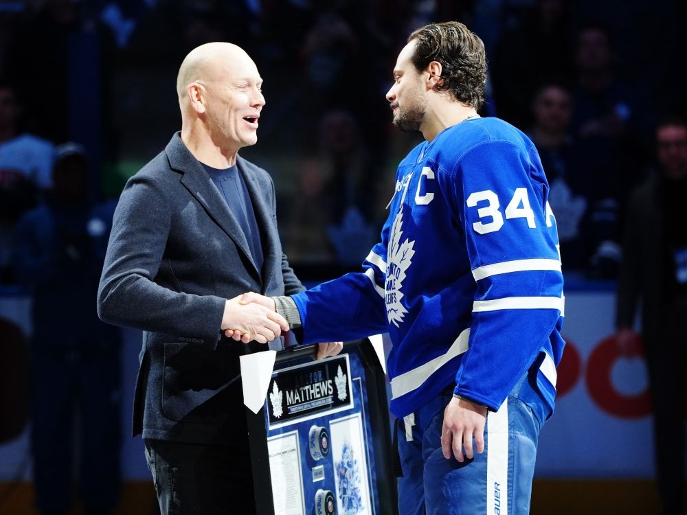 Former Toronto Maple Leafs captain Mats Sundin congratulates Auston Matthews on becoming the all-time franchise leader in goals.