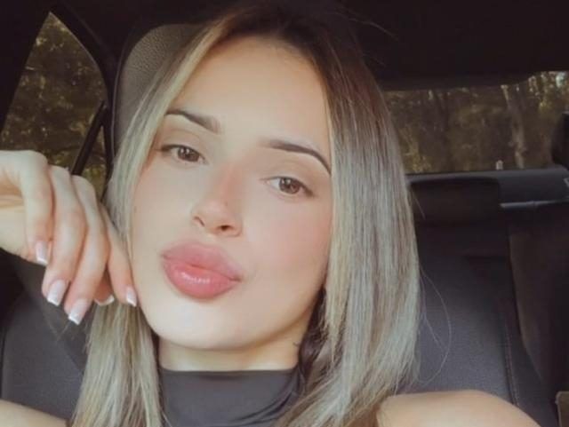 Gymgoer almost kills romantic rival by lobbing 25lb weight at her head