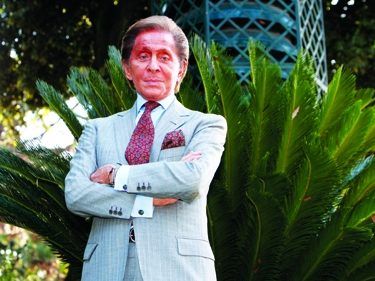 Italian fashion giant Valentino dies at 93