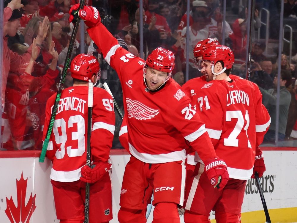 'Dead Things' no more, Detroit Red Wings are rising fast in Atlantic Division