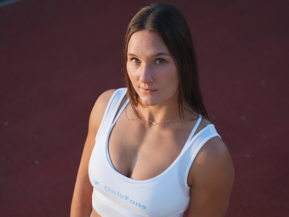 German bobsledder Lisa Buckwitz, who won gold at the 2018 Winter Olympics, has joined OnlyFans.