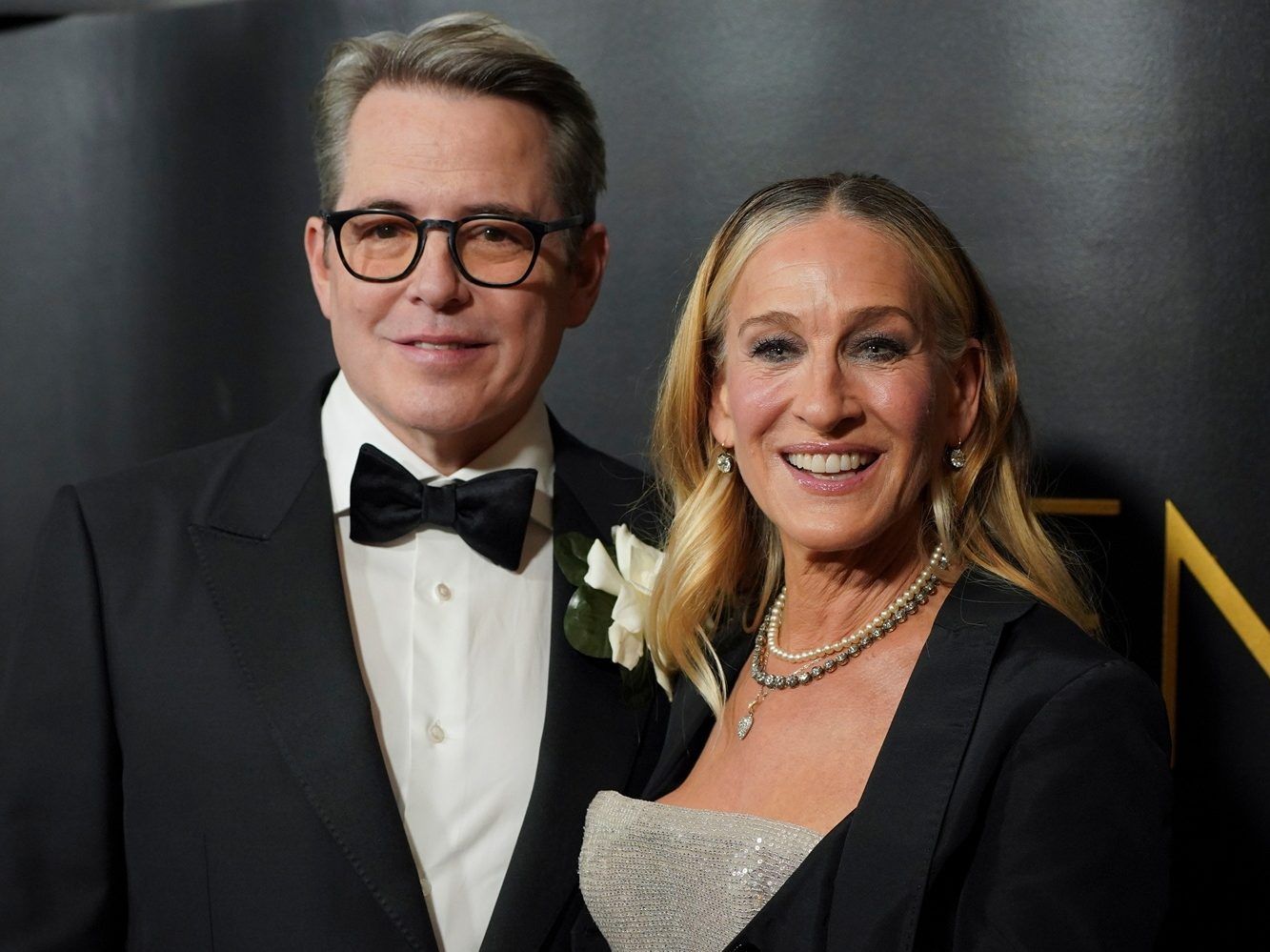 Matthew Broderick, left, and Sarah Jessica Parker arrive at the Golden Globes Golden Eve.