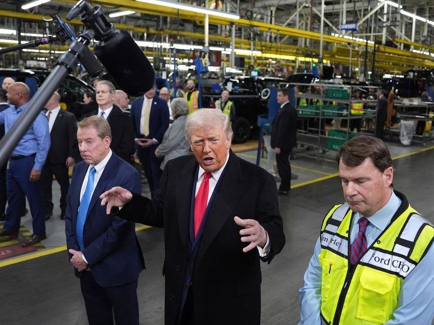 Trump says Americans ’don’t need’ Canadian products, calls CUSMA ’irrelevant’