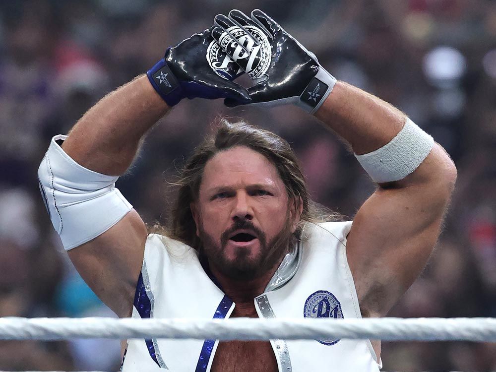 Toronto snowstorm no match for Monday Night RAW