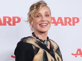 Sharon Stone says ‘f— you’ to clueless kids at awards show Sharon Stone says ‘f— you’ to clueless kids at awards show