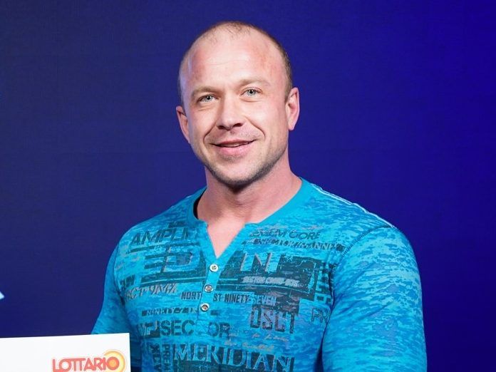 Ontario man who recently lost love of his life celebrates big lottery win