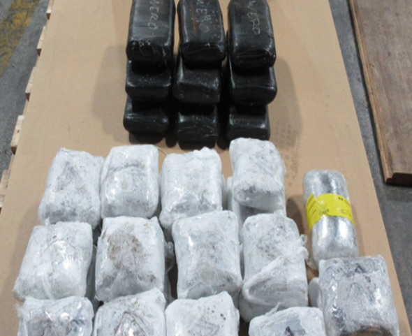 CANADA UNDER SIEGE: MASSIVE HEROIN HAUL STOPPED AT THE BORDER!