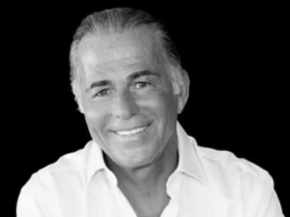 Doctors banned after billionaire dies during penis enlargement surgery