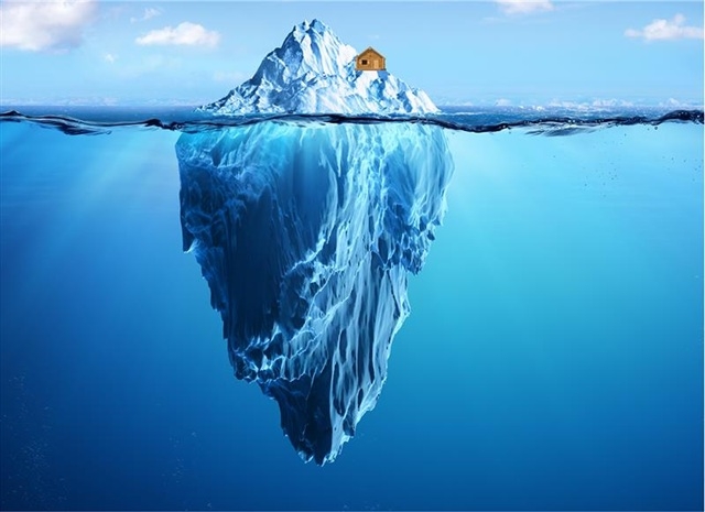 TORONTO'S ICEBERG HOUSE: DEMOLITION DECISION IMMINENT!