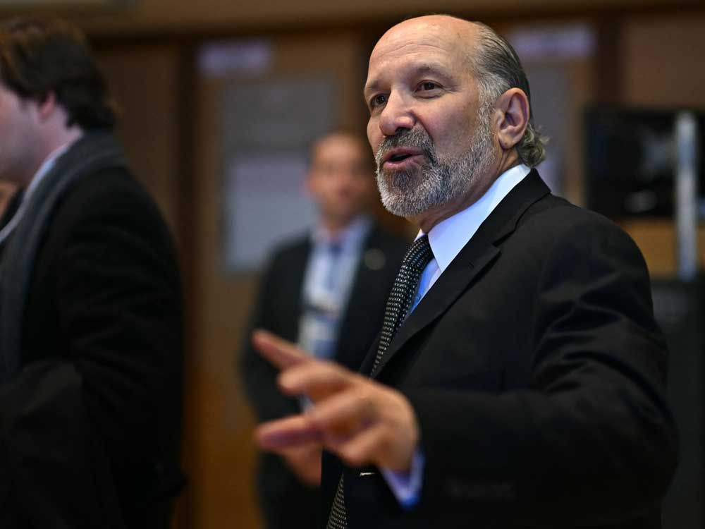 Lutnick says Canada's trade deal with China could threaten CUSMA talks