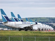 011126-WestJet_planes_in_Calgary