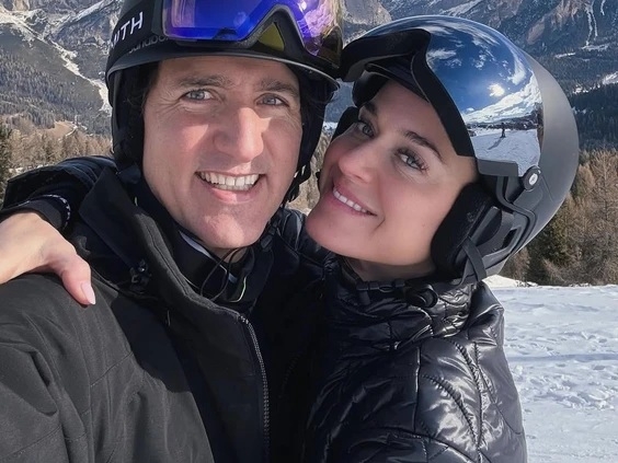  Katy Perry shared a loved-up snap with her boyfriend, former Canadian PM Justin Trudeau, on Instagram ahead of Valentine’s Day.