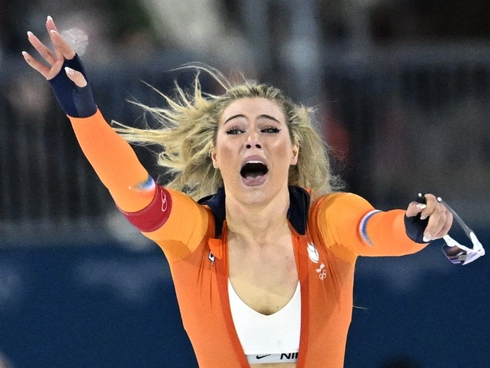 Jutta Leerdam’s viral Olympic sports bra flash could earn Dutch speedskating star $1 million
