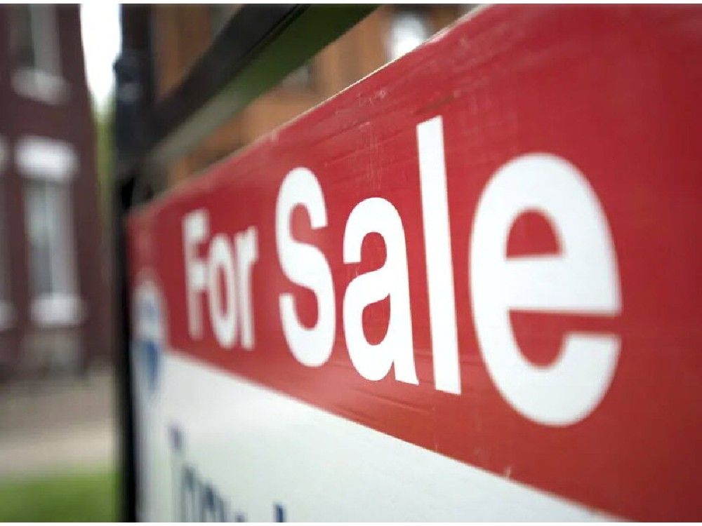 Toronto's average housing price dropped below $1M last month: TRREB