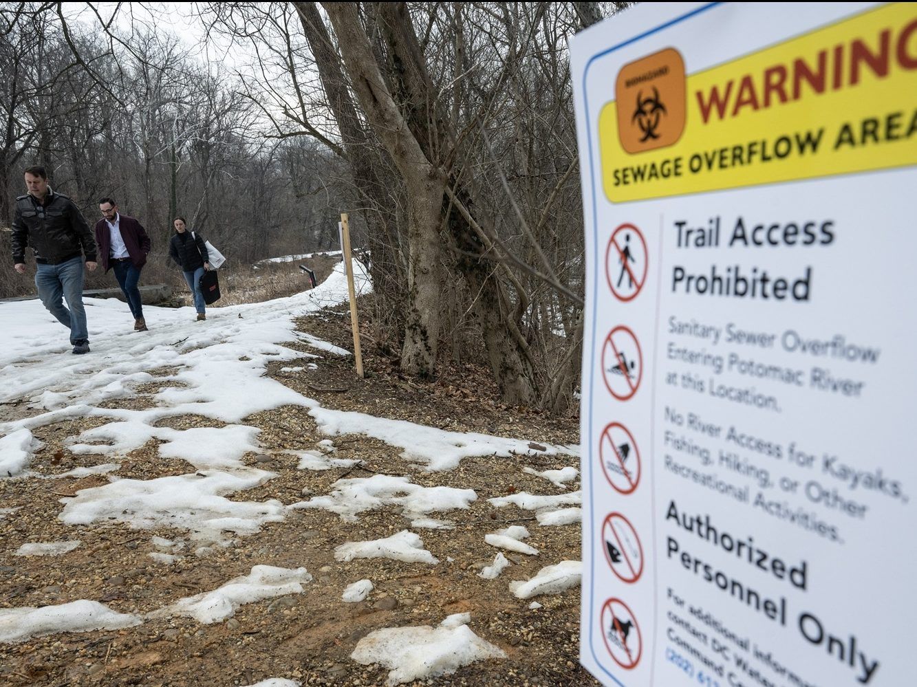 D.C. mayor declares emergency, asks Trump for help on Potomac sewage spill
