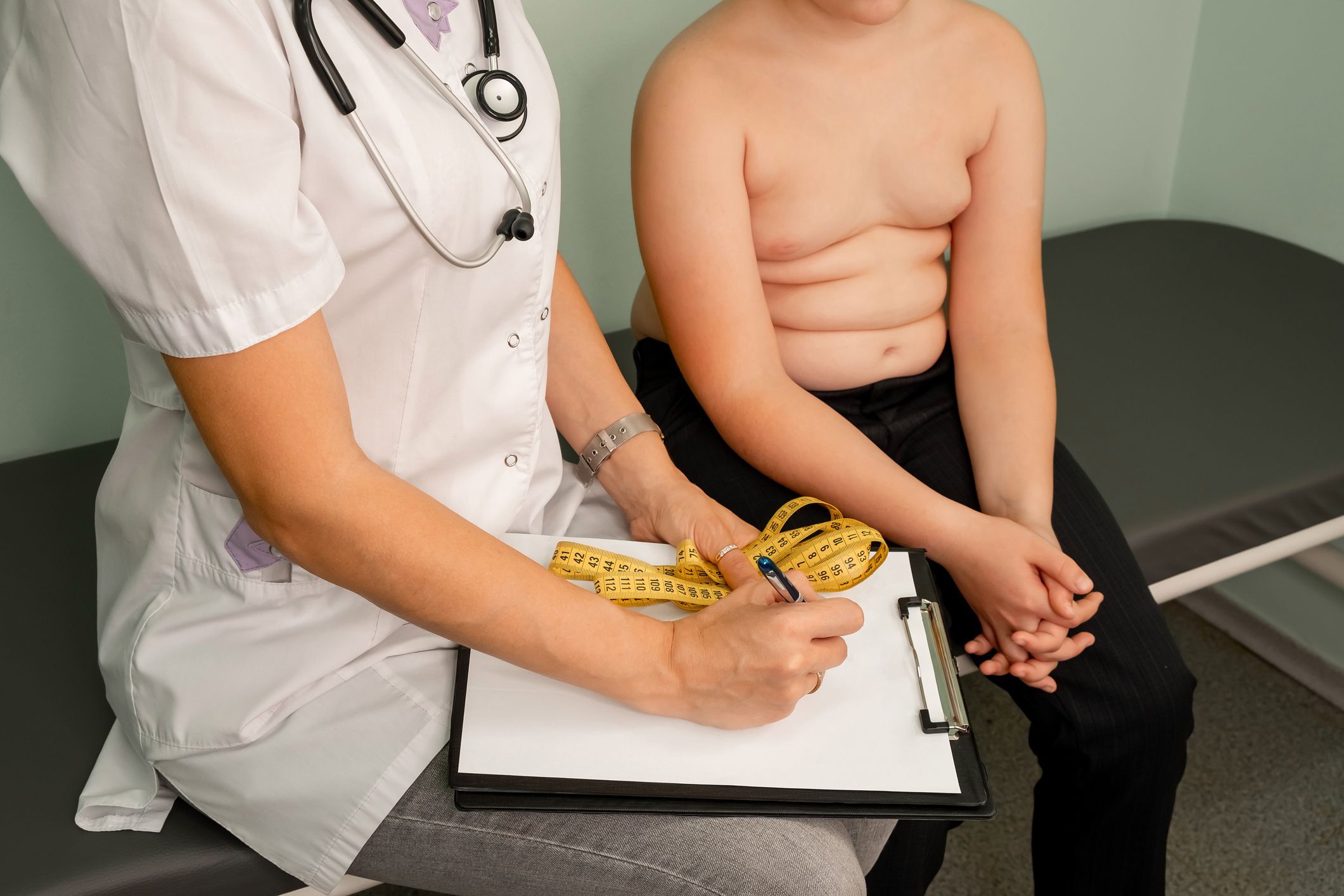 Screen all kids aged 2-10 for high cholesterol, Canadian pediatric society recommends