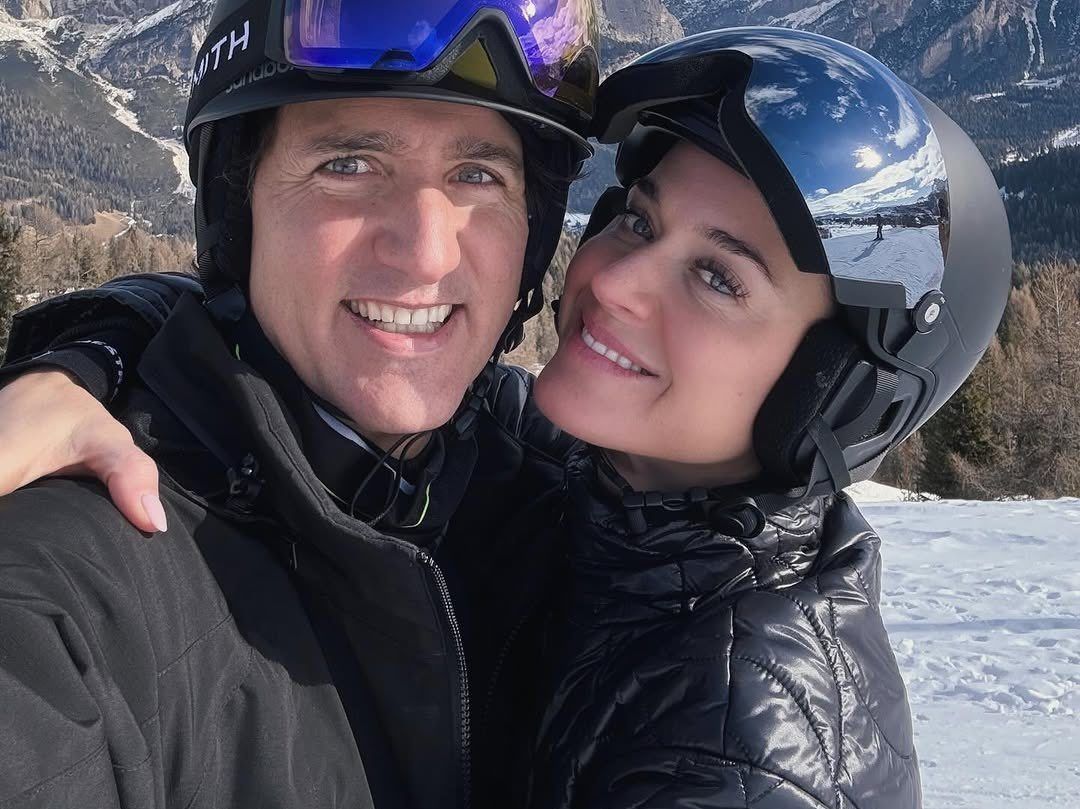 Katy Perry all smiles with Justin Trudeau in luxe vacation pics