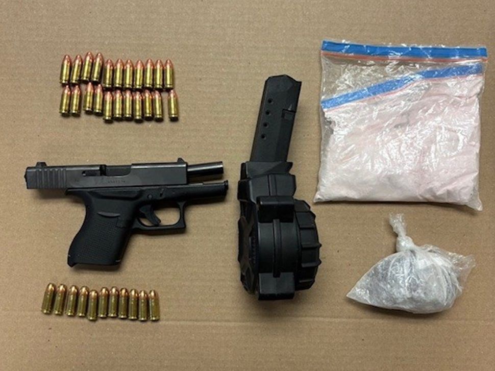 Handgun, cocaine seized in Oakville raid; Hamilton high school threatened twice