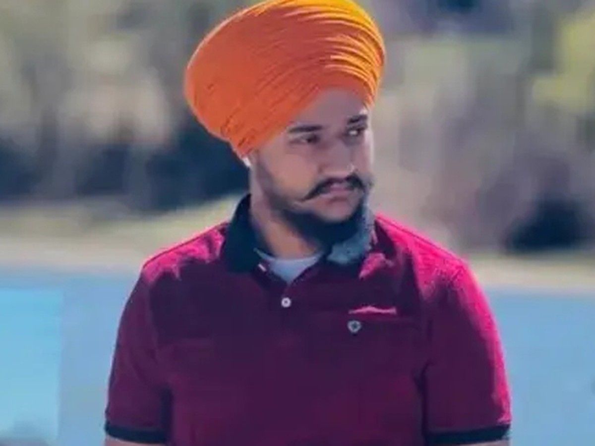 18-year-old man charged in fatal drive-by shooting on Alberta highway