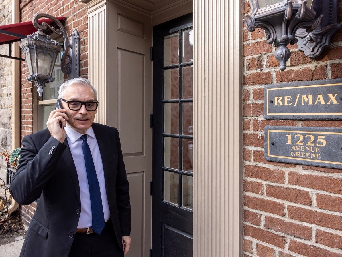 MONTREAL REALTOR UNDER FIRE: Language Police SILENCE English Ads!