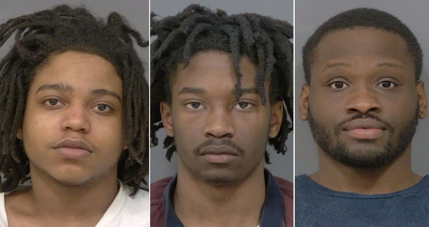 Trio charged after gun, ammo seized in Mississauga stop