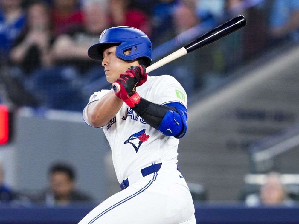 How warm welcome from Blue Jays fans is helping Japanese star Kazuma Okamoto’s transition to MLB