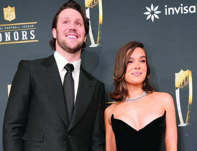 Hailee Steinfeld and Bills QB Josh Allen welcome their first child