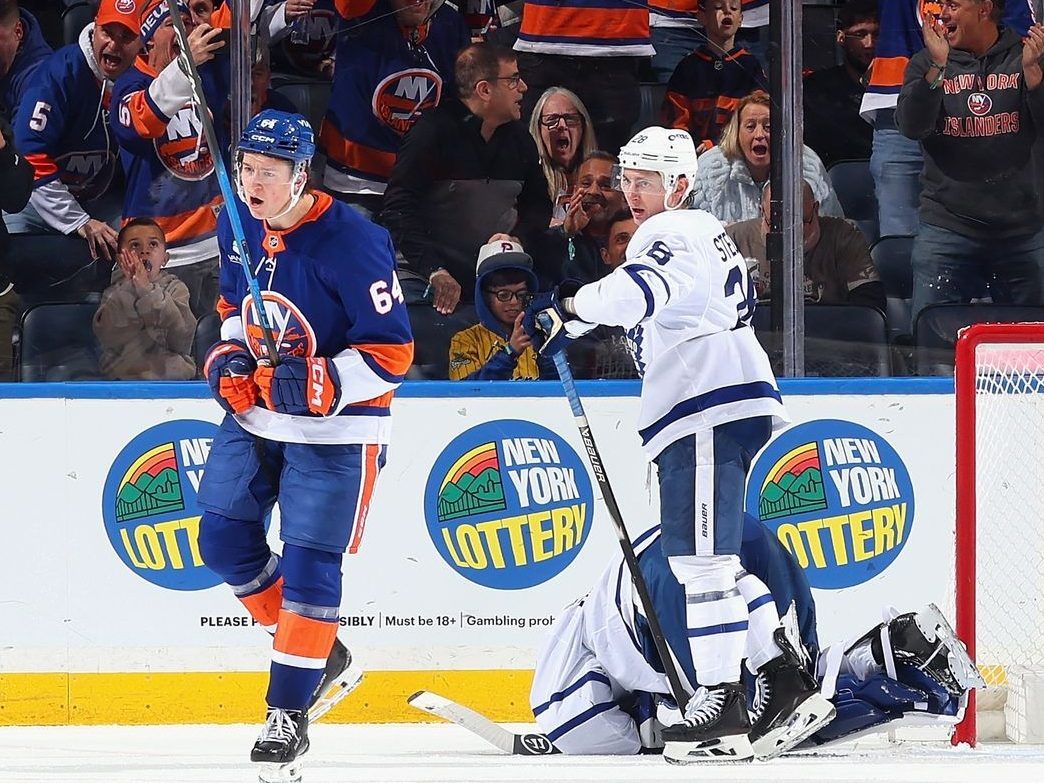 Collapse against Stars a fitting end to Leafs’ final home game
