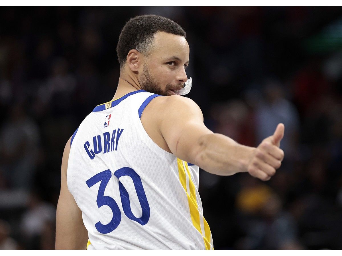 Stephen Curry goes viral for clutch 3-pointer as Warriors beat Clippers in play-in game