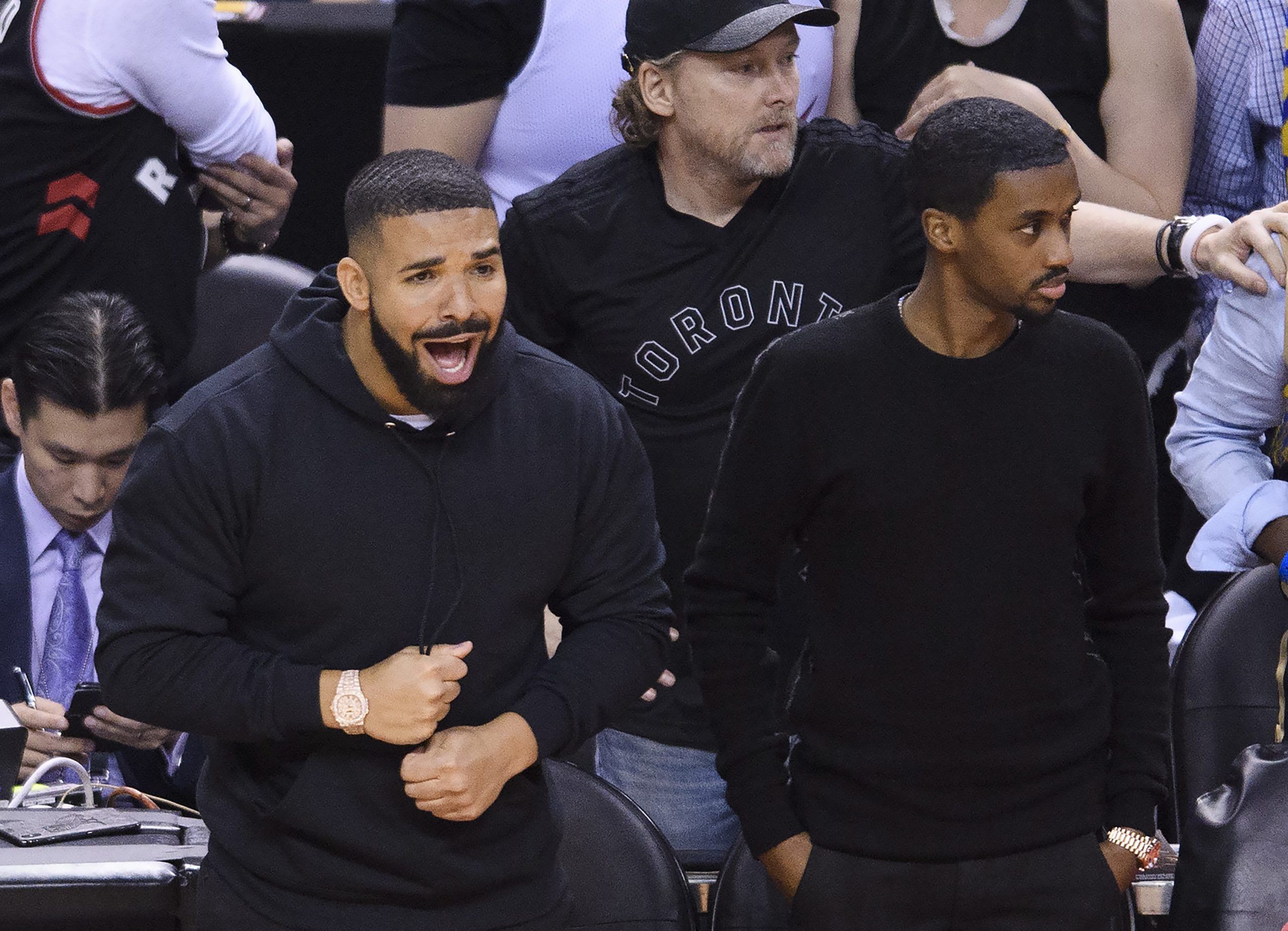 Raptors fans at ‘Jurassic Park’ want Drake to torment James Harden