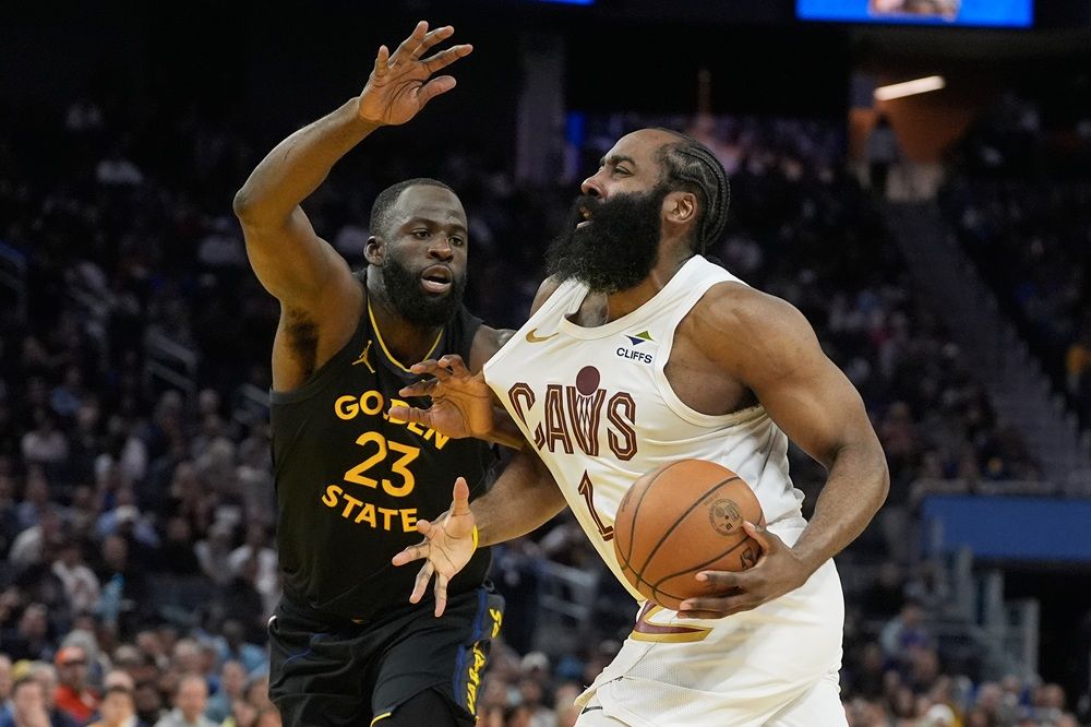 Cleveland star James Harden will now face the Raptors in the NBA playoffs.